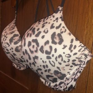 *SOLD* VS Bombshell Bra